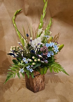 'Écume' Bouquet bulle déstructuré (avec sa réserve d'eau) tons blanc et bleu